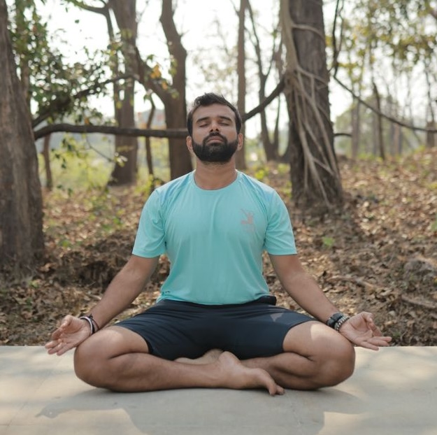 Portrait of the co-founder of Sthiram